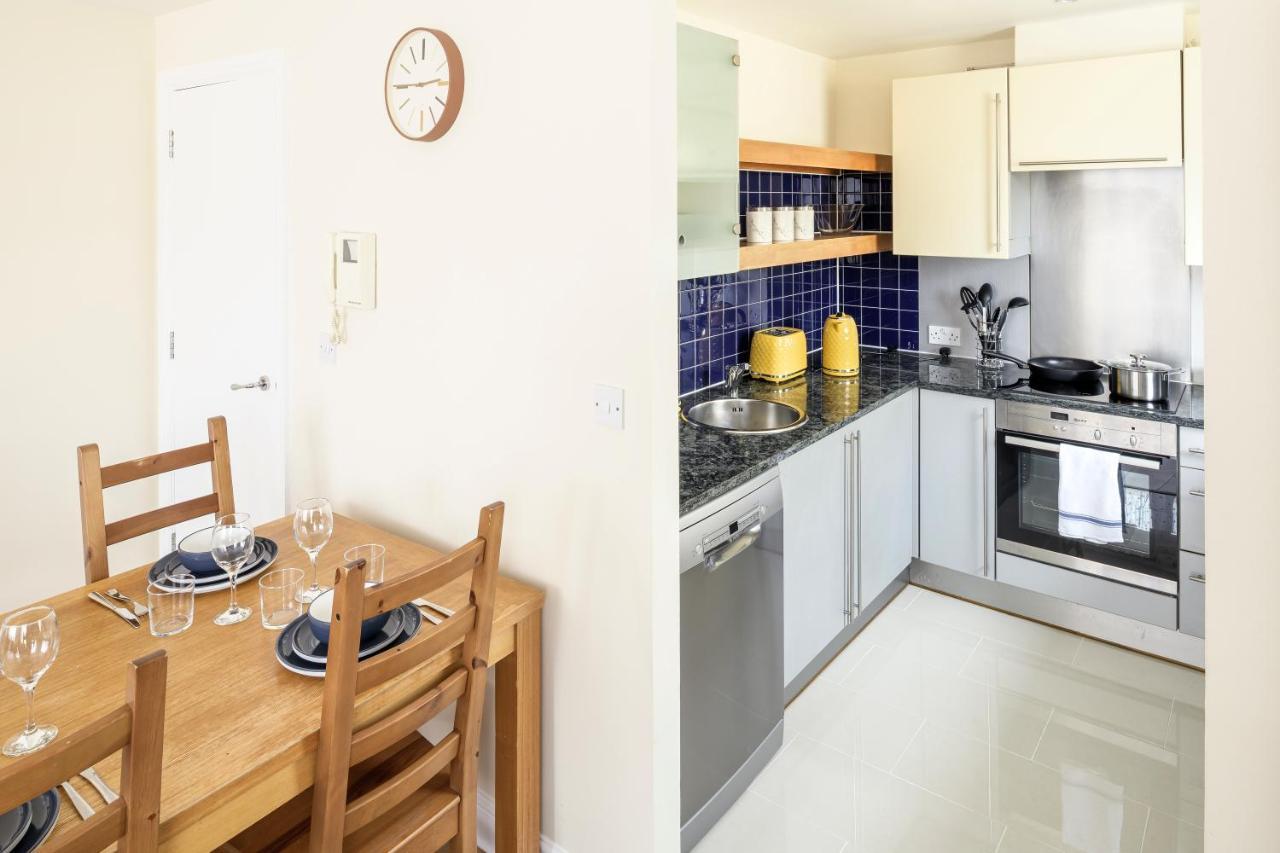 Апартаменты The Tower Bridge Cosy Flat Лондон Экстерьер фото